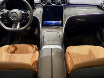 Mercedes CLE Coupe AMG 3.0 53  449KM 2026 MERCEDES-BENZ CLE AMG 53 4-Matic+ Coupe 3.0 (449KM) 2026, zdjęcie 6