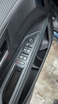 Peugeot 5008 II Crossover Facelifting 1.5 BlueHDi 130KM 2022 Peugeot 5008 1.5 BlueHDi 130KM VAT 23% ALLURE, zdjęcie 10