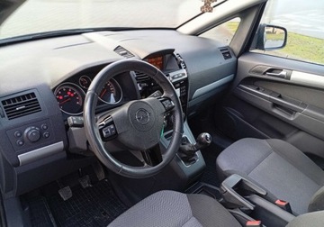 Opel Zafira B 1.6 Twinport ecoFLEX 115KM 2011 Opel Zafira Zarejestrowany w Polsce - benzyna - 7 foteli 1.6 Benzyna 116KM, zdjęcie 17