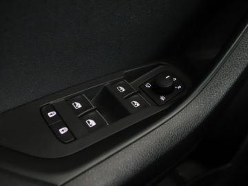 Skoda Karoq Crossover 1.5 TSI ACT 150KM 2018 Škoda Karoq Skoda Karoq DSG full LED półskóra, zdjęcie 36