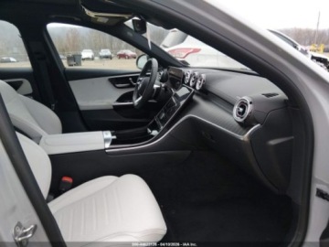 Mercedes Klasa C W206 2025 Mercedes-Benz Klasa C 300 2025 2.0 Benzyna 255KM, zdjęcie 9