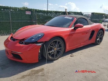 Porsche Boxster 718 Cabrio 2.0 300KM 2017 Porsche 718 Boxster 2017 r., 2,0L BOXSTER 2.0 Benzyna 300KM, zdjęcie 2