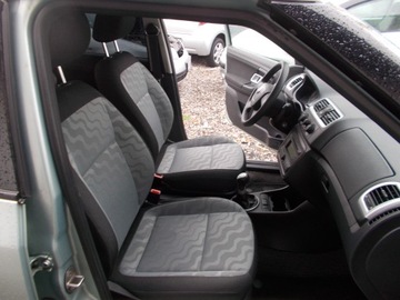 Skoda Fabia II Kombi 1.4 i 16V 85KM 2009 Skoda Fabia II KLIMA , NOWY ROZRZĄD !!!, zdjęcie 16