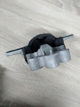 LOŽISKO MOTORU ULOŽENÍ FIAT GRANDE PUNTO 1.2