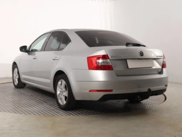 Skoda Octavia III Liftback Facelifting 1.4 TSI 150KM 2018 Skoda Octavia 1.4 TSI, Salon Polska, Klima, zdjęcie 3