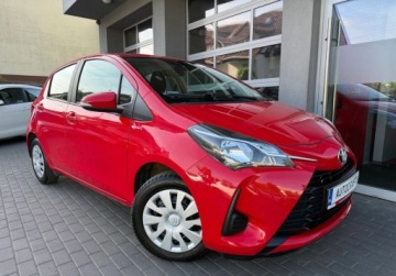 Toyota Yaris III Hatchback 5d Facelifting 2017 1.5 Dual VVT-iE 111KM 2019 Toyota Yaris salon Polska, serwis ASO, Gwarancja 1.5 Benzyna 111KM, zdjęcie 13