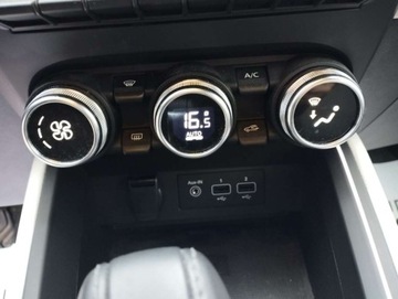 Renault Clio V Hatchback 5d 1.0 TCe 90KM 2023 Renault Clio Renault Clio 1.0 benzyna 90KM Automat Salon Serwis PL TRCHNO, zdjęcie 22