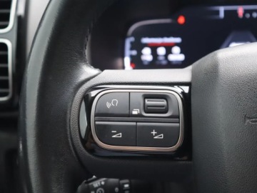 Citroen C4 III SUV 1.2 PureTech 130KM 2021 Citroen C4 1.2 PureTech, Salon Polska, zdjęcie 18