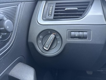 Skoda Rapid II Liftback Facelifting 1.0 TSI 95KM 2018 Škoda RAPID 1.0 TSI Ambition, zdjęcie 16