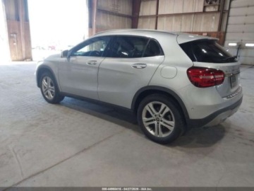 Mercedes GLA I 2019 Mercedes-Benz GLA 2019 MERCEDES-BENZ GLA 250 4MATIC 2.0 Benzyna 208KM, zdjęcie 3