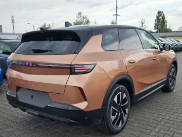 Opel 2025 Od ręki - GS 1.2 Turbo 145KM / Pakiet Tech Plus, zdjęcie 3