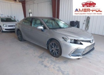 Toyota Camry IX 2021 Toyota Camry XLE Hybrid 2021 2.5 Hybryda 176KM