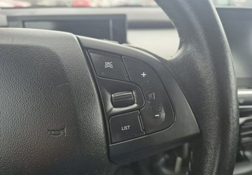 Citroen C4 Cactus Crossover Facelifting 1.2 PureTech 110KM 2019 Citroen C4 Cactus Stan idealny Tylko 68.000km Kola zima 1.2 Benzyna, zdjęcie 19