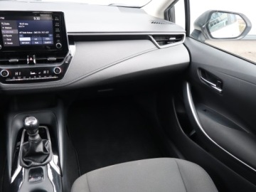 Toyota Corolla XII Sedan 1.5 VVT-i 125KM 2021 Toyota Corolla 1.5 VVT-i, Salon Polska, zdjęcie 7