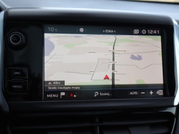 Peugeot 2008 I SUV Facelifting 1.2 PureTech 110KM 2019 Peugeot 2008 1.2 PureTech, Salon Polska, zdjęcie 11