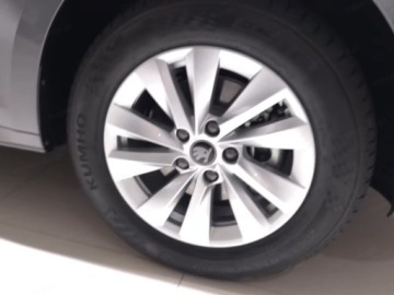 Skoda Octavia IV Liftback 1.5 TSI EVO 150KM 2026 SKODA Octavia Drive Essence 1.5 TSI mHEV DSG Sedan 150KM 2026, zdjęcie 8