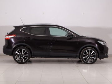 Nissan Qashqai II Crossover 1.6 dCi 130KM 2016 Nissan Qashqai 1.6 dCi, Salon Polska, 4X4, Skóra, zdjęcie 5
