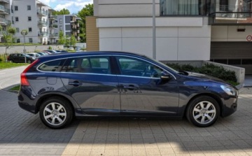 Volvo V60 I Kombi 2.0 D3 163KM 2011 Volvo V60 2,0d (163KM) Skory 2.0 Diesel 163KM, zdjęcie 8