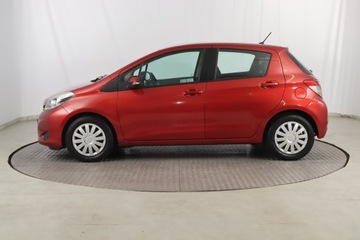 Toyota Yaris III Hatchback 5d 1.0 VVT-i 69KM 2011 Toyota Yaris 1.0 VVT-i, Salon Polska, Serwis ASO, zdjęcie 2