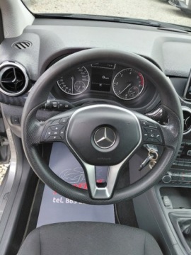 Mercedes Klasa B W246 Sports Tourer 180 CDI BlueEFFICIENCY Edition 109KM 2013 Mercedes-Benz Klasa B Navi Klimatronik Sensor Elekteryka 2xPDC Tempomat Alu, zdjęcie 9