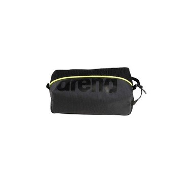 Вместительная косметичка Arena Pocket Bag 7л для бассейна.