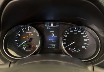 Nissan Qashqai II Crossover 1.6 DIG-T 163KM 2016 Nissan Qashqai 1.6DIG-T 163KM M6 2016 r., salon PL, przebieg 175tys.km 1.6, zdjęcie 16