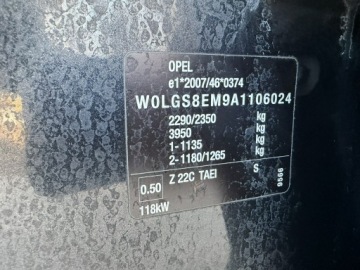 Opel Insignia I Sports Tourer 2.0 CDTI ECOTEC 160KM 2010 Opel Insignia Cosmo Sport Tour 2.0 CDTI 160KM Navi, zdjęcie 37