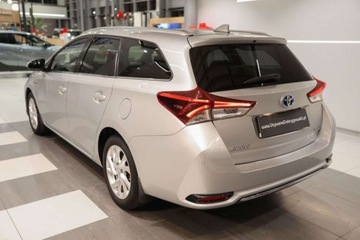 Toyota Auris II 2018 Toyota Auris Hybrid 135 Prestige 1.8 Hybryda 99KM, zdjęcie 3