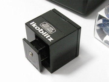 ZEISS IKON: переходник для ламп Ikoblitz с лампами и футляром