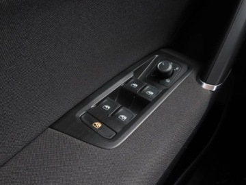 Volkswagen Touran III 1.5 TSI EVO 150KM 2019 VW Touran 1.5 TSI, Salon Polska, Serwis ASO, zdjęcie 16