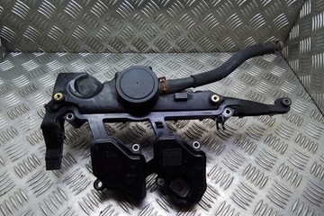 JINÉ DÍLY KOMORA MOTORU OPEL VIVARO FURGON (F7) 8200608360 2.0L DIESEL