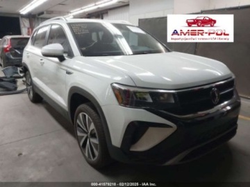 Volkswagen 2023 Volkswagen Inny Taos Se, 2023r., 1.5L 1.5 Benzyna 158KM