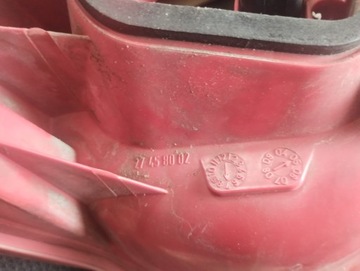 VOLKSWAGEN PASSAT B6 05-10 2005 r. KOMBI LAMPA PRAWY TYŁ W BŁOTNIK EU