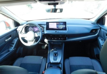 Nissan Qashqai III Crossover Facelifting 1.3 DIG-T MHEV 158KM 2025 Nissan Qashqai Gwarancja Fabryczna Bezwypadkowy Stan Nowy 1.3 Benzyna 158KM, zdjęcie 8