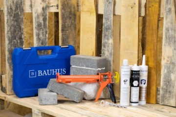 Выдавливатель для силиконов и клеевых картриджей Solid Bauhus.