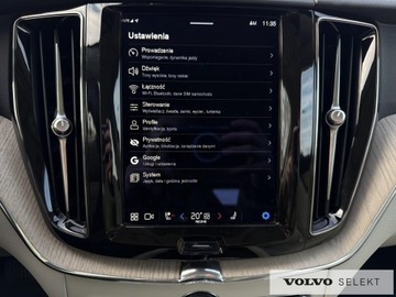 Volvo XC60 II 2022 Volvo XC 60 XC60 B4 B Plus Dark aut, Pakiet Climat, zdjęcie 25