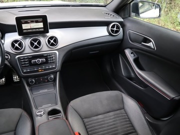 Mercedes GLA I Off-roader 2.0 250 211KM 2014 Mercedes GLA GLA 250 4MATIC, Salon Polska, 4X4, zdjęcie 7
