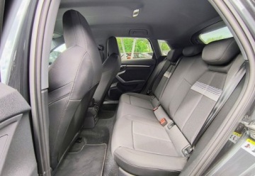 Audi A3 8Y Sportback Facelifting 1.5 35 TFSI 150KM 2025 Audi A3 Allstreet Gwarancja 2030 Salon PL Felgi 18 Sportowe fotele LED Sid, zdjęcie 8