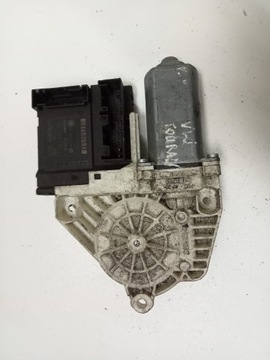 MOTOREK OKNO 1K0959792L PASSAT B6 PRAVÝ EVROPA