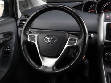 Toyota Verso Minivan Facelifting 1.6 Valvematic 132KM 2014 Toyota Verso 1.6 Valvematic, Salon Polska, zdjęcie 14