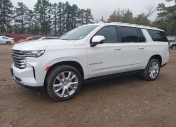 Chevrolet Suburban GMT900 2023 Chevrolet Suburban 2023, 6.2L, 4x4, HIGH COUNTRY, po gradobiciu 6.2 Benzyna, zdjęcie 8