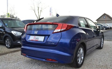 Honda Civic IX Hatchback 5d 1.4 i-VTEC 100KM 2013 Honda Civic bezwypadkowe - Niski przebieg - BEZ KOROZJI - po oplatach 1.3, zdjęcie 3