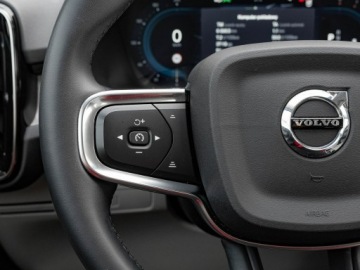 Volvo XC40 Crossover Facelifting 2.0 B3 163KM 2022 Volvo XC 40 WD8325S#B3 Plus Bright Podgrz.f kier, zdjęcie 15