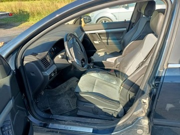 Opel Vectra C Sedan 2.2 DTI ECOTEC 125KM 2004 Opel Vectra 2.2DTI 125KM 02r, zdjęcie 4