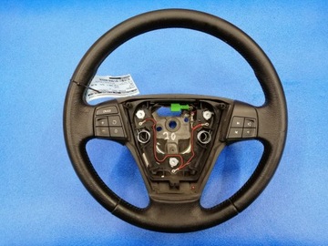 KIEROWNICA MULTIFUNKCYJNA VOLVO V50 2005r