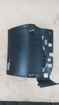 SCHOWEK PASAŻERA AUDI A4 B8