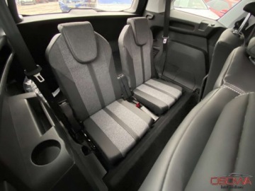 Peugeot 5008 II Crossover 1.6 BlueHDI 120KM 2018 Peugeot 5008 1.6 hdi Automat 7 osob. Ledy pol skory Navi kamera zamiana g, zdjęcie 24