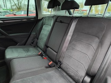 Volkswagen Tiguan II SUV Facelifting 2.0 TSI 190KM 2022 Volkswagen Tiguan benzyna, automatyczna, napęd 4x4, zdjęcie 25