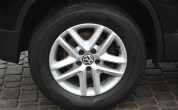 Volkswagen Tiguan I SUV 2.0 TDI CR DPF BlueMotion 140KM 2010 Volkswagen Tiguan 2.0TDI Navi Kamera Oryginal Lakier 2 KPL KOL Sprowadzony, zdjęcie 10