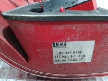 КОМПЛЕКТ ЗАДНИХ ФОНАРОВ VW PASSAT B5 3B9945096F COMBI